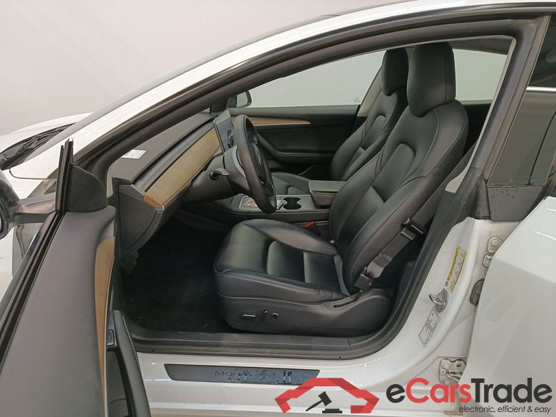 TESLA MODEL 3 - 2021 75 kWh AWD Long Range Dual Motor (366kW) 5d #3