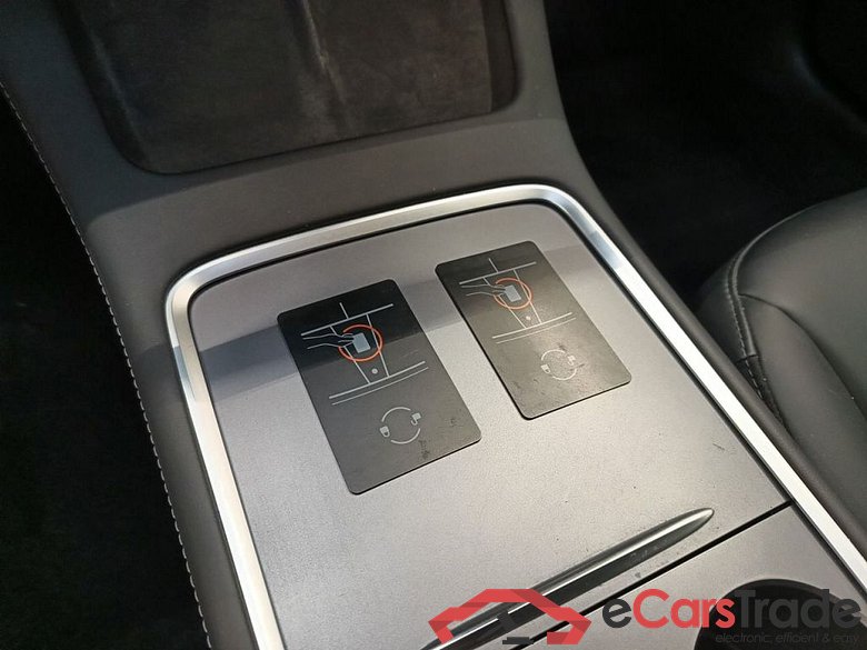 TESLA MODEL 3 - 2021 75 kWh AWD Long Range Dual Motor (366kW) 5d #4