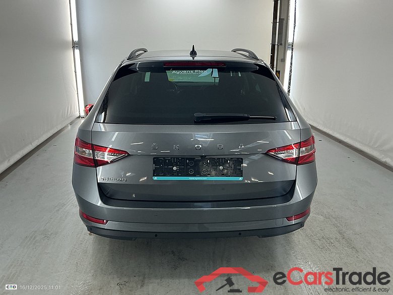 SKODA SUPERB COMBI 1.5 TSI ACT 110KW DSG7 CLEVER #5