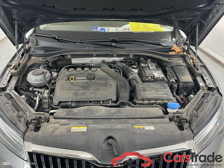 SKODA SUPERB COMBI 1.5 TSI ACT 110KW DSG7 CLEVER #6