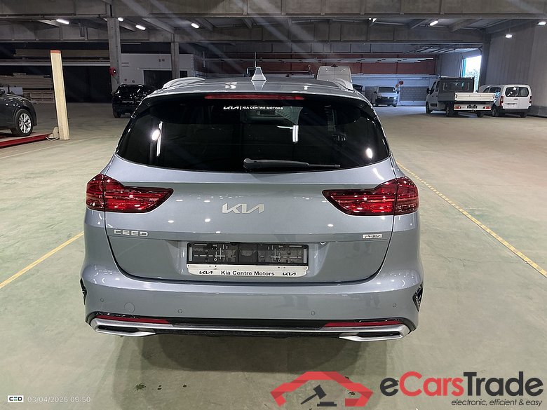 KIA CEE'D SPORTSWAGON 1.6 GDI PHEV BUSINESS LINE DCT #5