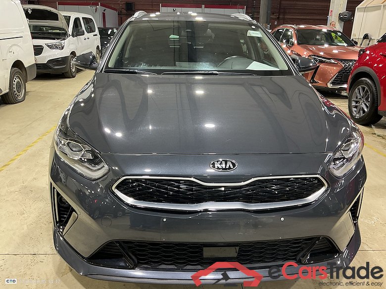 KIA CEE'D SPORTSWAGON 1.6 GDI PHEV BUSINESS LINE DCT #2