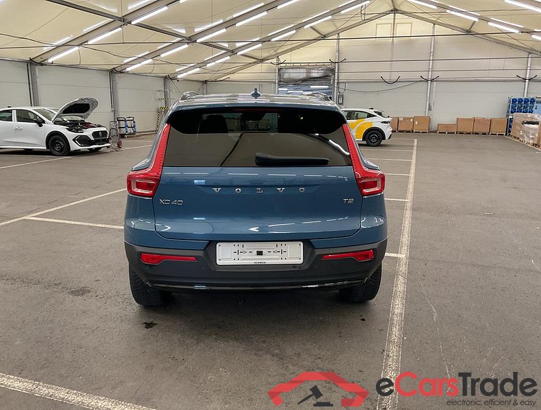 VOLVO XC40 1.5 T2 Plus Limited Edition Geartronic #4