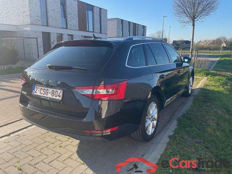 SKODA Superb Combi Superb Wagon Clever 1,5 TSI 110 kW 7-speed automat. #4