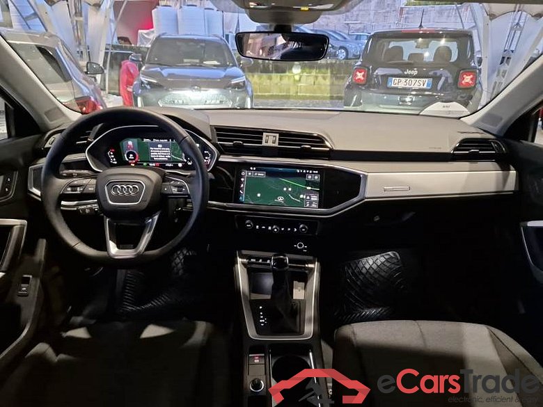 AUDI Q3 SPORTBACK / 2019 / 5P / SUV 35 TDI S TRONIC BUSINESS PLUS #3