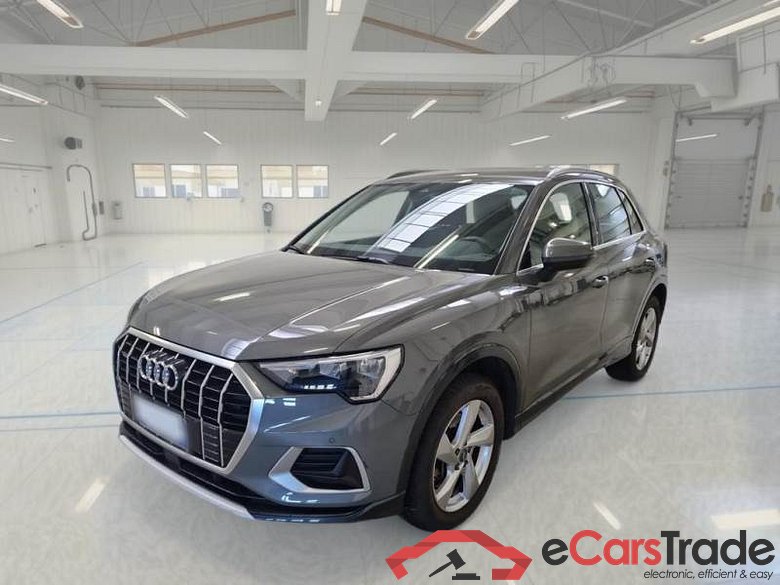 AUDI Q3 / 2018 / 5P / SUV 40 TDI QUATTRO S TRONIC BUSINESS ADVANCE