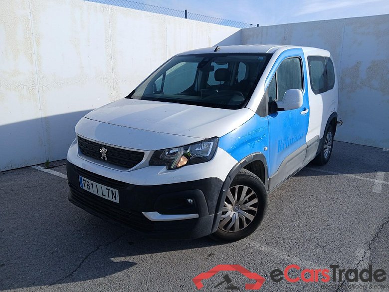 PEUGEOT Rifter / 2018 / 4P / combi Active Standard BlueHDi 73kW (IND) (AC2) #1