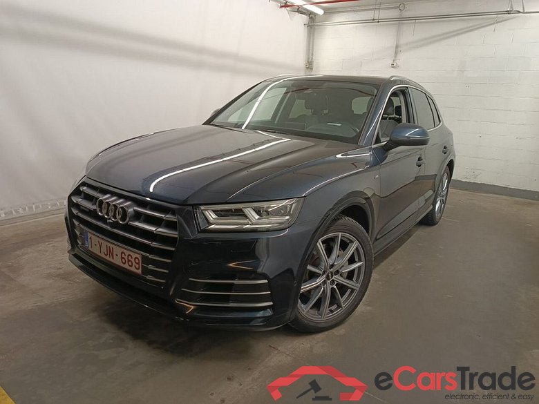 Audi Q5 Sport 55 TFSi e S tronic quattro 5d #1