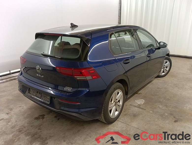 Volkswagen Golf VIII 1.0 eTSI 81kW Life DSG 5d #2