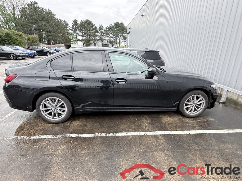 BMW 318i Aut. Pano LED-Xenon LC-Pro Navi-Pro Sport-Leather KeylessGo Klima PDC ... #4