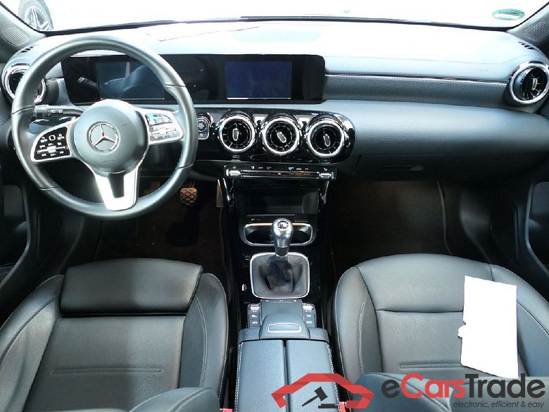 CLA -Klasse Shooting Brake CLA 200 d (118.612) 110KW MT6 E6d #3