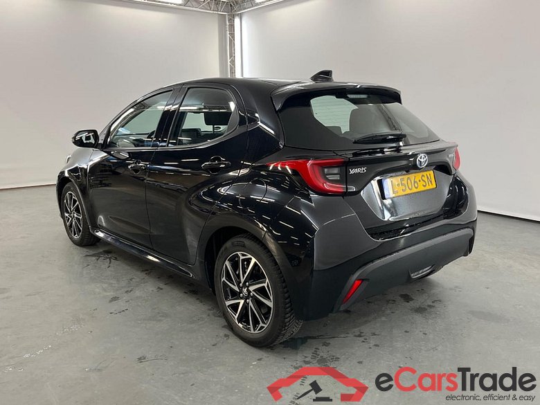 TOYOTA Yaris 1.5 Hybrid Dynamic #3