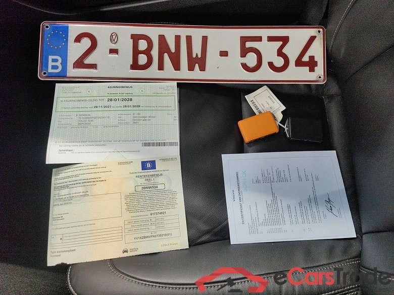 Volvo XC40 T4 Recharge Geartronic R-Design 5d #4