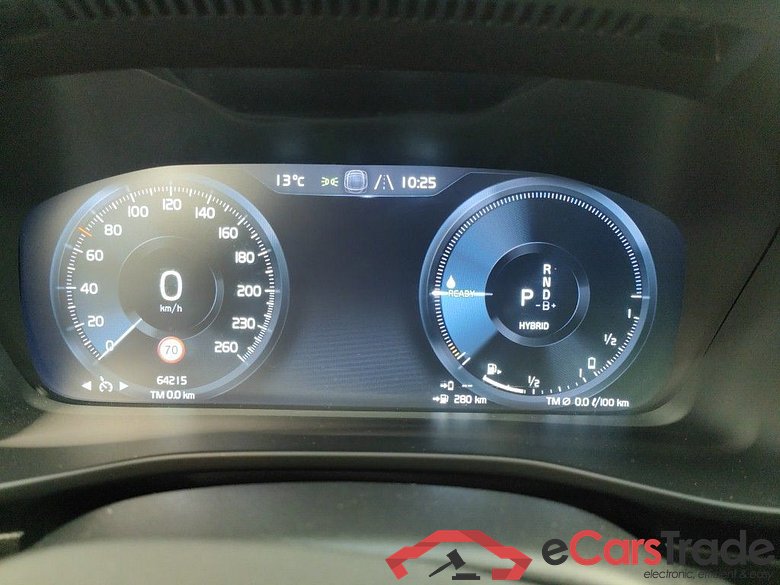 Volvo XC40 T4 Recharge Geartronic R-Design 5d #6