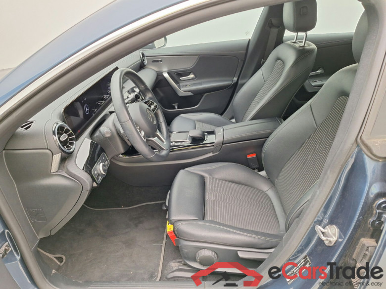 Mercedes, CLA-Class SB '19, Mercedes-Benz CLA Shooting Brake CLA 180 d Busines #3