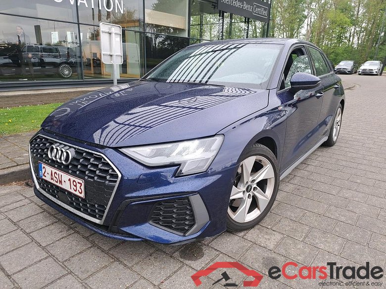 AUDI A3 1.5 35 TFSI 110KW S LINE #1