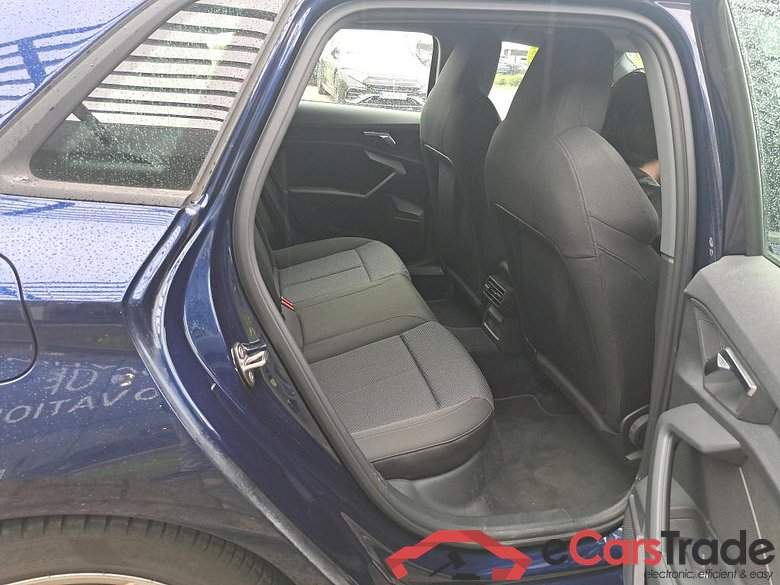 AUDI A3 1.5 35 TFSI 110KW S LINE #6