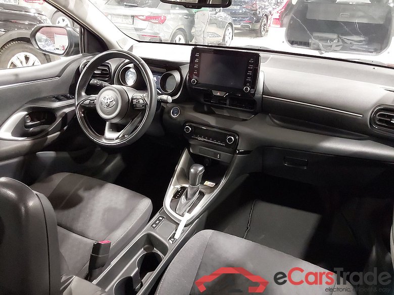 TOYOTA YARIS 1.5 VVT-I HYBRID ICONIC E-CVT #6
