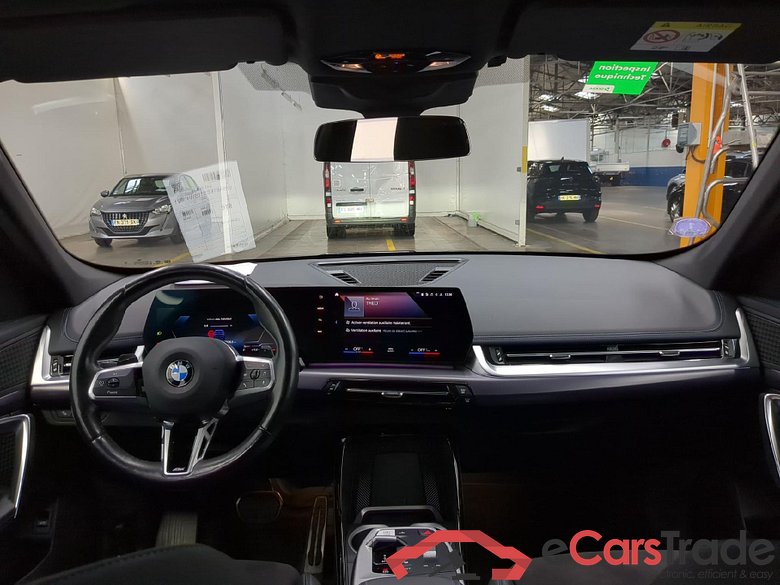 BMW X1 / 2022 / 5P / SUV xDrive23i M Sport FirstEd Exclusive DKG7 #5