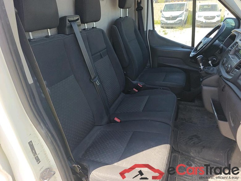 FORD Transit / 2013 / 4P / furgón 350 96kW L4H3 Van Trend RWD #6