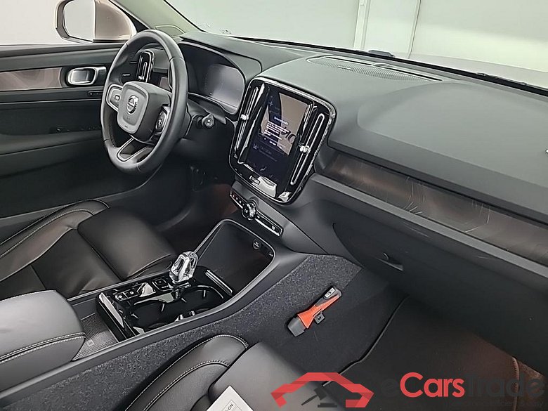 VOLVO XC40 T5 Plug-in hybrid Plus - Bright 5D 192kW #6