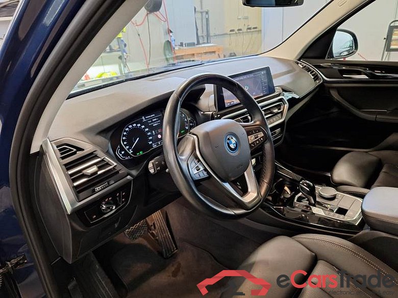 BMW X3 / 2021 / 5P / SUV XDRIVE 30E #3