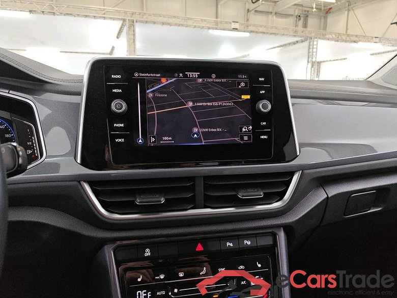 VOLKSWAGEN T-Roc 110 kW #2