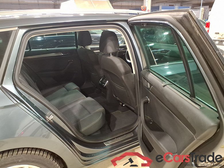 SKODA SUPERB COMBI 2.0 CRTDI 90KW DSG7 STYLE #5