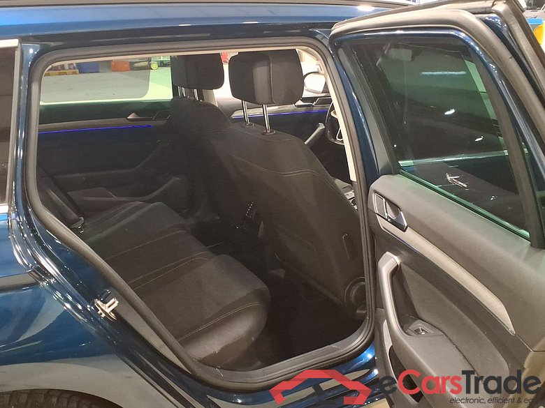 VOLKSWAGEN PASSAT VARIANT 2.0 TDI SCR VARIANT STYLE BUSINESS #5