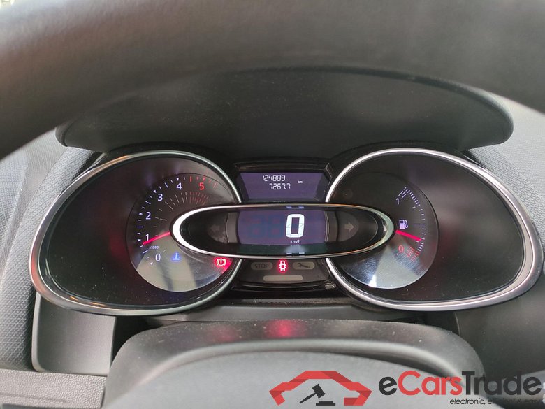 Clio IV Air MediaNav 1.5 dCi 90CV BVM5 E6 #6