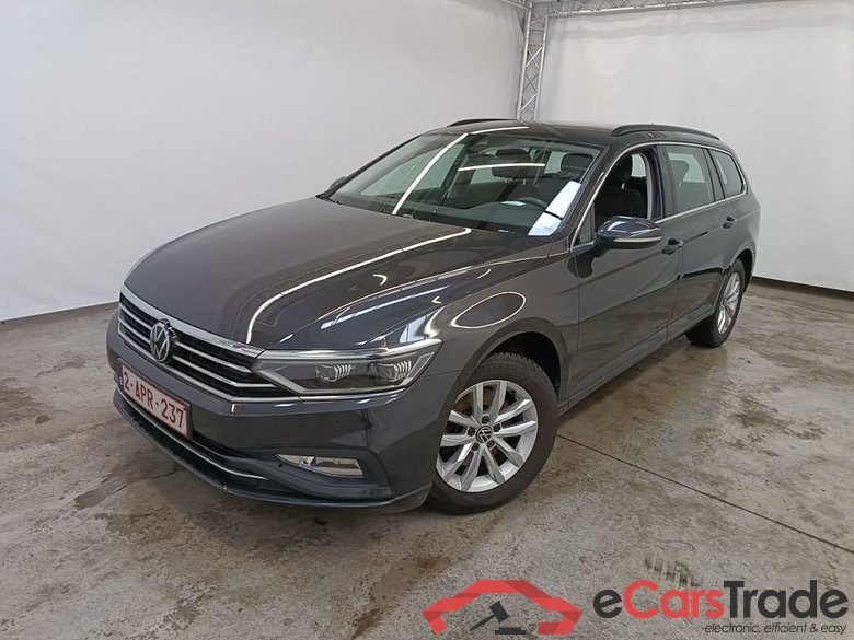 Volkswagen Passat Variant 2.0 TDI 90kW DSG Style Business 5d #1