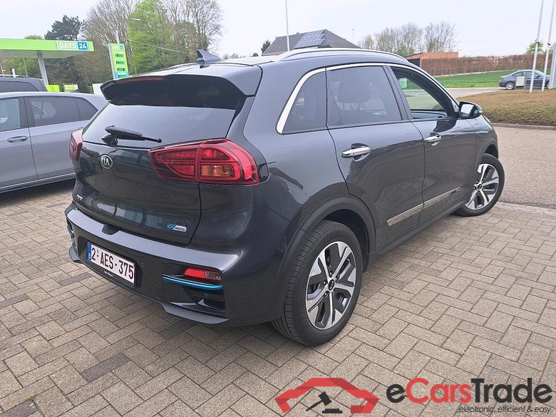 KIA E-NIRO 64 kWh More #4