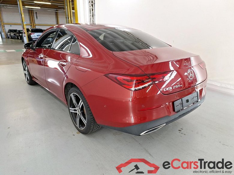MERCEDES-BENZ CLA 1.3 CLA 250 E LUXURY LINE DCT #3