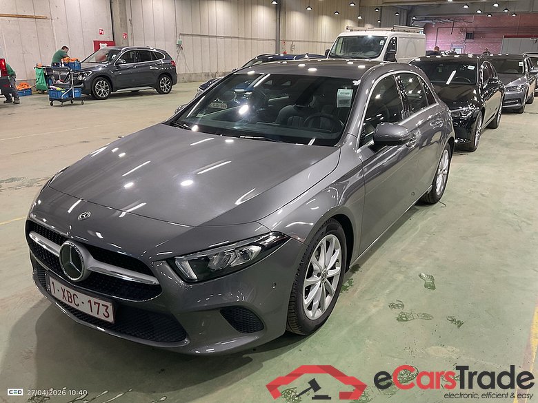 MERCEDES-BENZ CLASSE A DIESEL (W177) A 180 d Launch Edition (EU6d-TEMP) STOCK