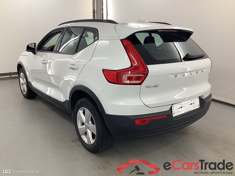 VOLVO XC40 1.5 T2 MOMENTUM CORE #3