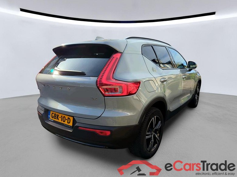 VOLVO XC40 145 kW #6