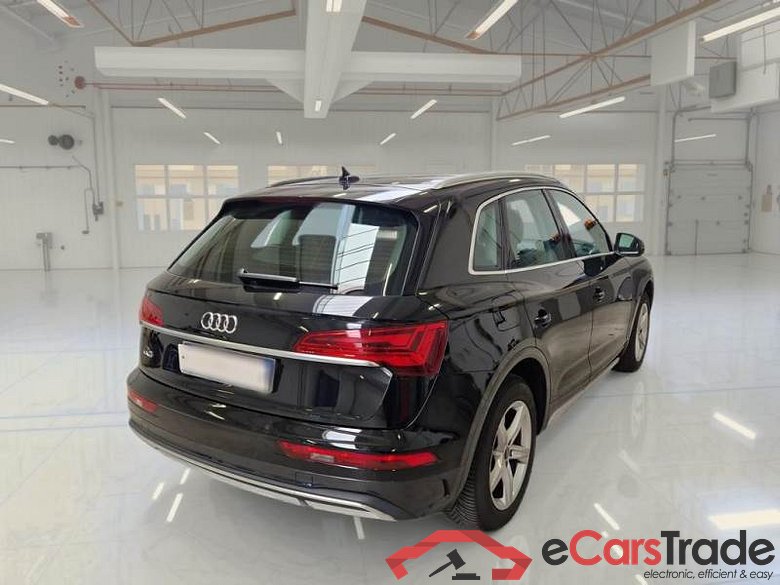 AUDI Q5 / 2020 / 5P / SUV 35 TDI BUSINESS ADVANCED S TRONIC #2