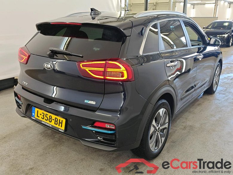 Kia e-Niro 64kWh ExecutiveLine 5d #2