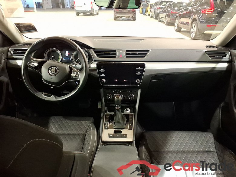 SKODA SUPERB COMBI - 2019 1.4 TSI PHEV Ambition DSG #6