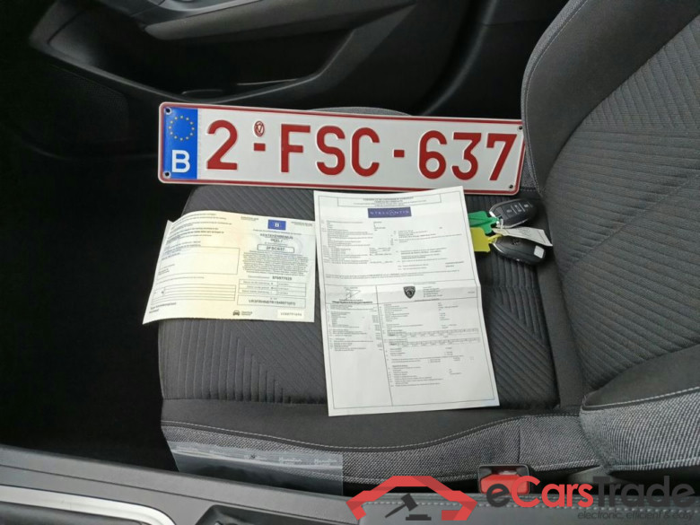 Peugeot 308 SW 1.2 PureTech 130 S&S Active Pack 5d #4