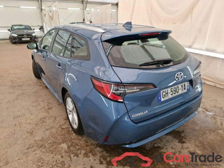 TOYOTA Corolla Touring Sports / 2018 / 5P / Break Hybride 122h Dynamic Business Beyond Zer #2