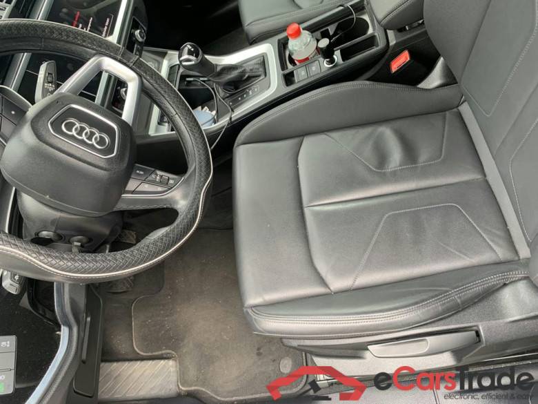 AUDI Q3 PHEV Audi Q3  Attraction 45 TFSI e  180(245) kW(pk) S tronic #5
