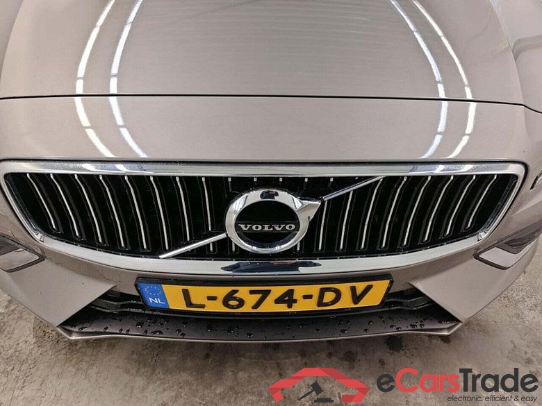 VOLVO V60 2.0 B3 Inscription #4