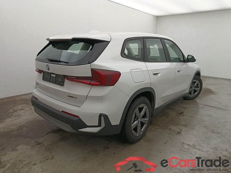 BMW iX1 xDrive30 (200kW) 5d #2