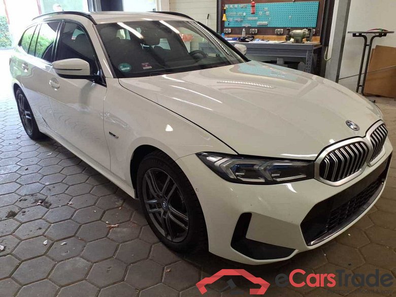 BMW 3 Touring (G21N)(07.2022->) DE - Kb5 320 e EU6d, M Sport OPF, (Facelift) 2022 - 2024