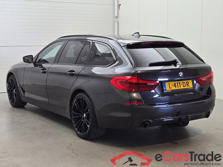 BMW 5-serie Touring 530i xDrive High Executive #3