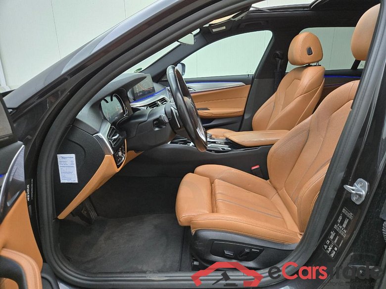 BMW 5-serie Touring 530i xDrive High Executive #5