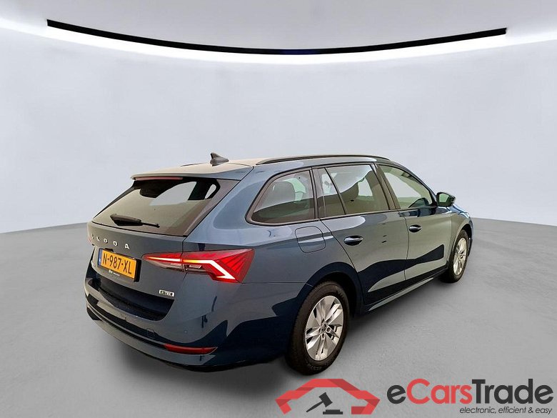 SKODA Octavia Combi 81 kW #6