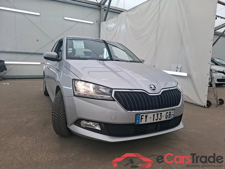 SKODA Fabia / 2014 / 5P / Berline 1.0 TSI 95 DSG7 BUSINESS / VO RECONDITIONNE - PHOTOS AVANT RECONDITIONNEMENT #4