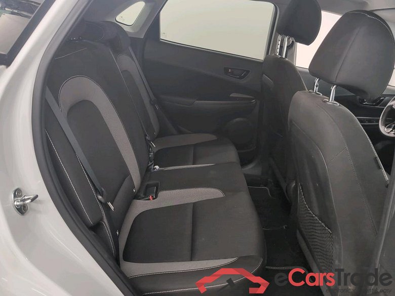 HYUNDAI KONA 1.6 GDI HYBRID 6-DCT TWIST #6